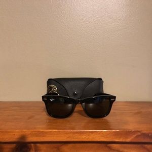 RayBan Wayfarer Sunglasses